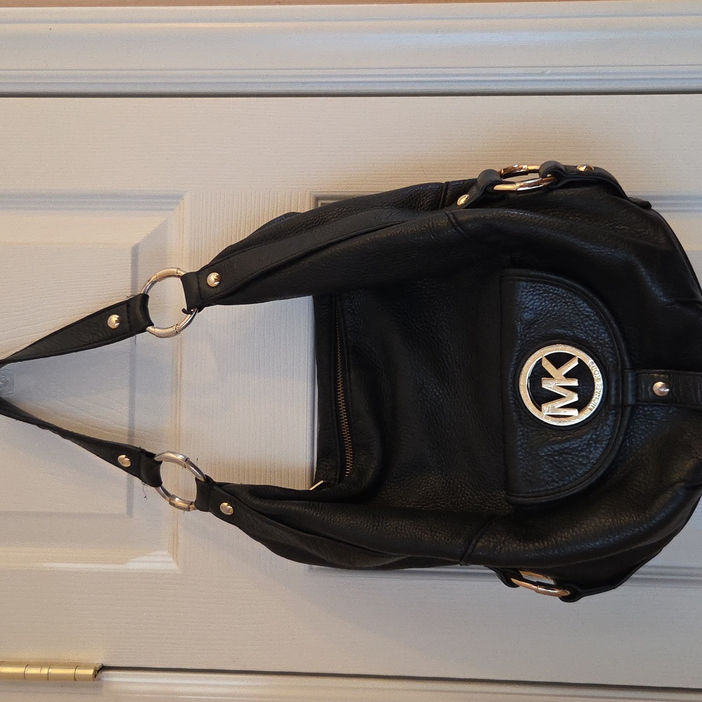 Michael Kors Fulton large black pebbled leather shoulder bag